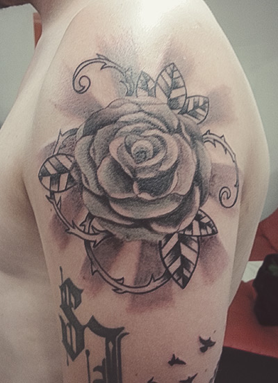 Rosa Tattoo